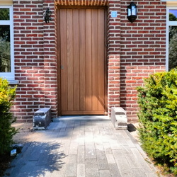 HOUTEN deuren